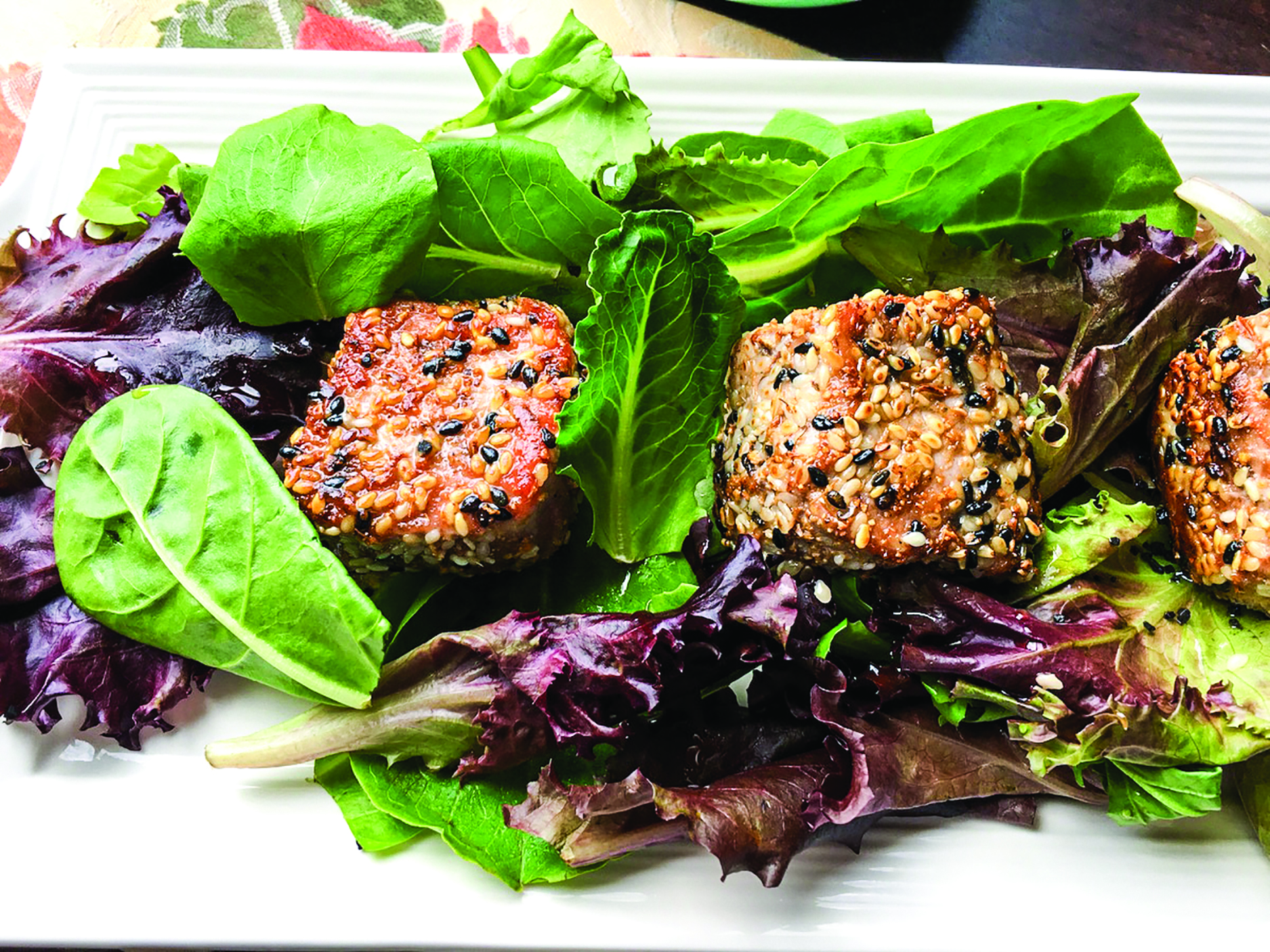 Seared Sesame Tuna with Mixed Greens