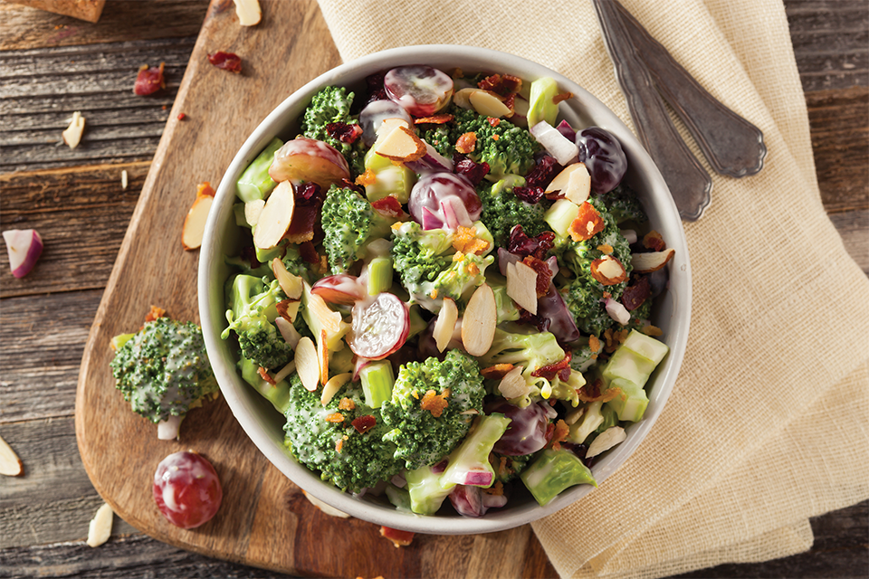 Broccoli Salad with Grapes, Bacon and Almonds
